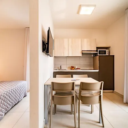Iris Suite-1 By Interhome 公寓