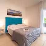 Lägenhet Iris Suite-1 By Interhome *