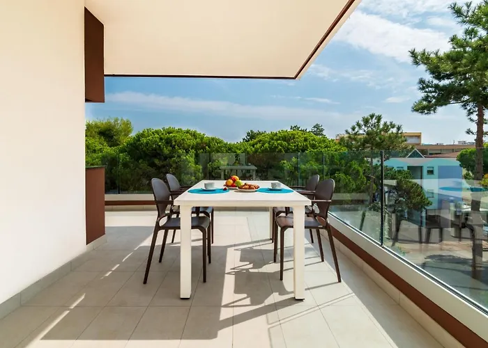 Iris By Interhome Bibione